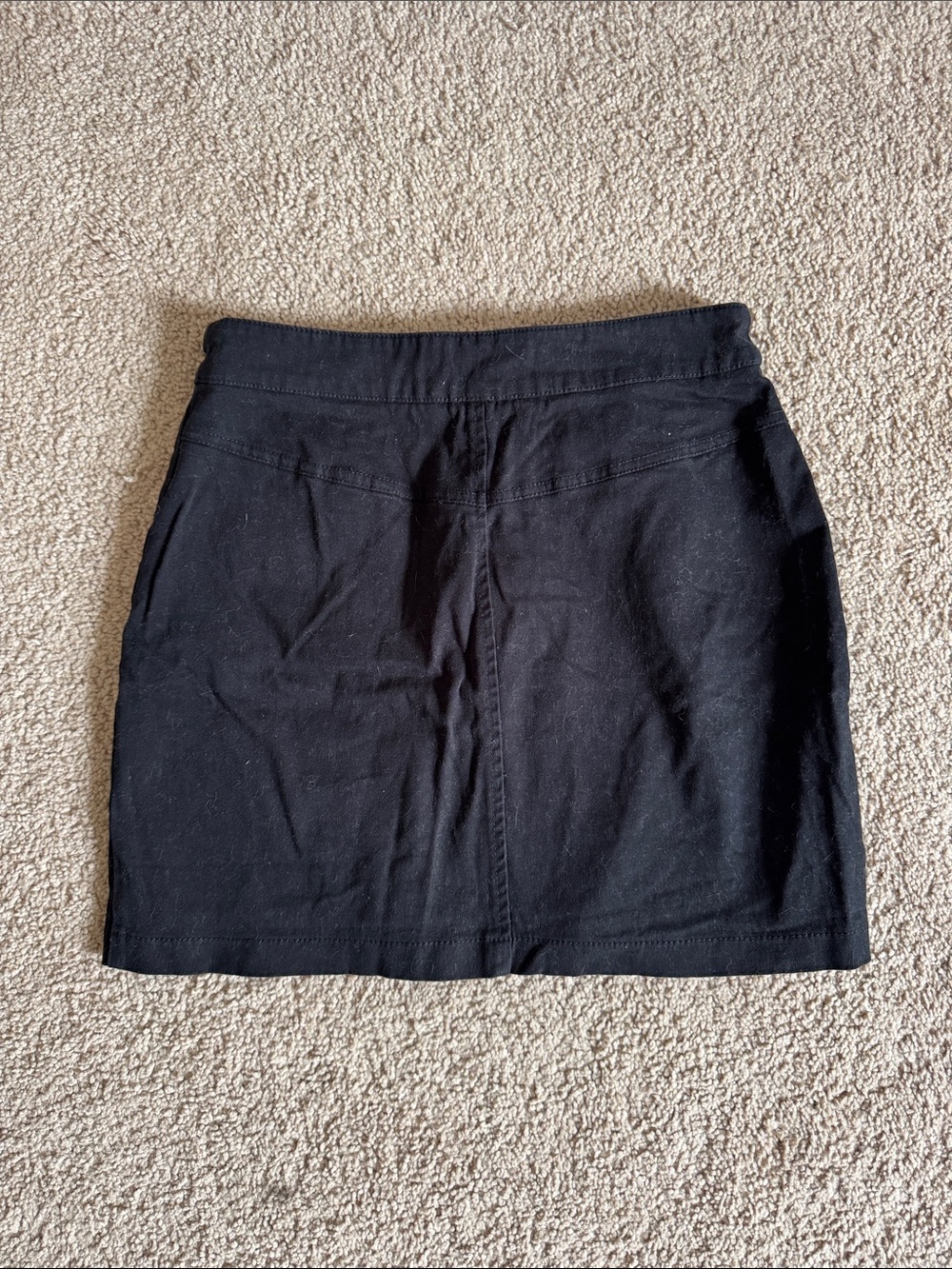 Forever 21 Black Mini Skirt with Zipper Pockets - Picture 2 of 2
